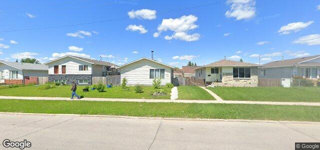 Larawan ng 1751 Manitoba Avenue sa Winnipeg, Manitoba