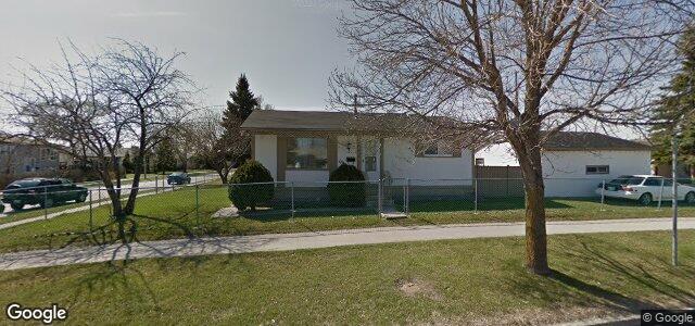 Larawan ng 1790 Manitoba Avenue sa Winnipeg, Manitoba