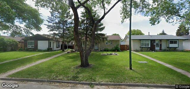 Larawan ng 18 Avery Drive sa Winnipeg, Manitoba