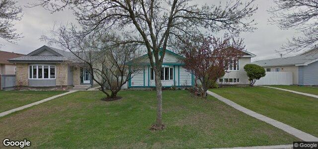 Larawan ng 18 Barnham Crescent sa Winnipeg, Manitoba