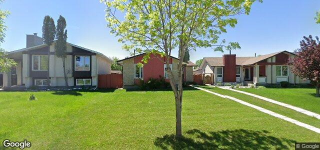 Larawan ng 18 Clovermead Road sa Winnipeg, Manitoba