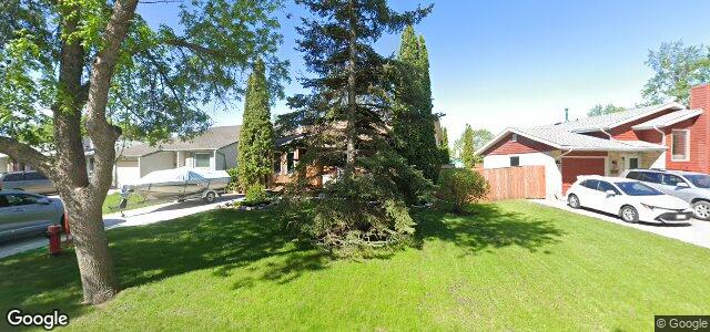 Larawan ng 19 Montbrook Road sa Winnipeg, Manitoba