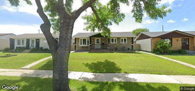 Larawan ng 1916 Manitoba Avenue sa Winnipeg, Manitoba