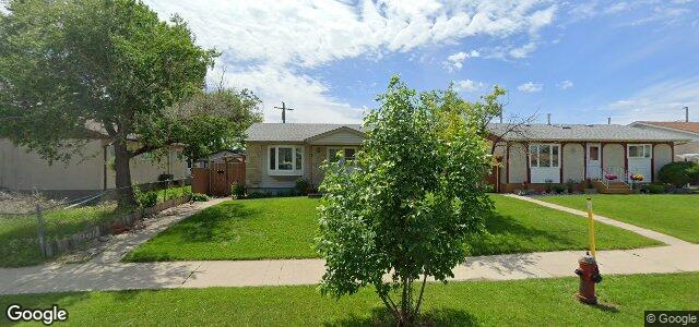 Larawan ng 1940 Manitoba Avenue sa Winnipeg, Manitoba