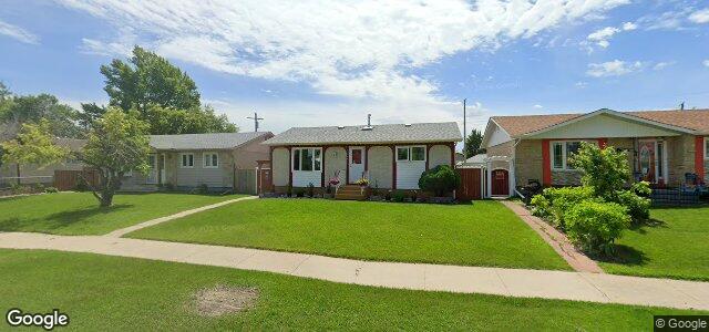 Larawan ng 1944 Manitoba Avenue sa Winnipeg, Manitoba