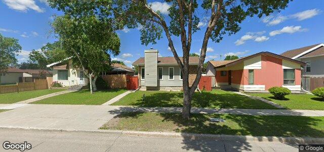 Larawan ng 1975 Burrows Avenue sa Winnipeg, Manitoba