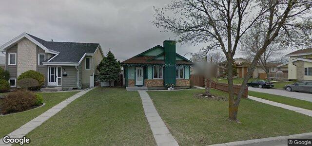Larawan ng 2 Barnham Crescent sa Winnipeg, Manitoba