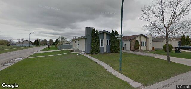 Larawan ng 2 Burdick Place sa Winnipeg, Manitoba
