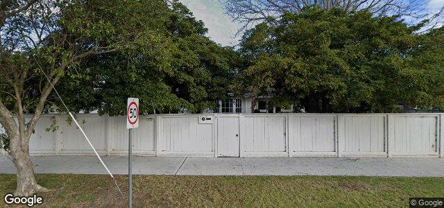 Larawan ng 2 Inglis Street sa Winnipeg, Manitoba