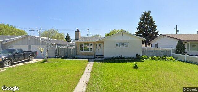 Larawan ng 20 Sanderson Avenue sa Winnipeg, Manitoba