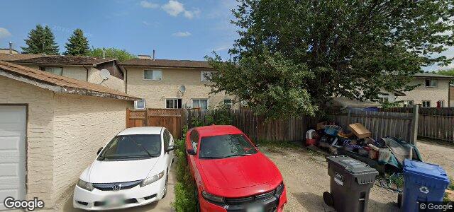 Larawan ng 200 Kinver Avenue sa Winnipeg, Manitoba