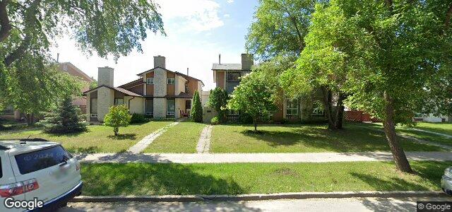 Larawan ng 2018 Burrows Avenue sa Winnipeg, Manitoba