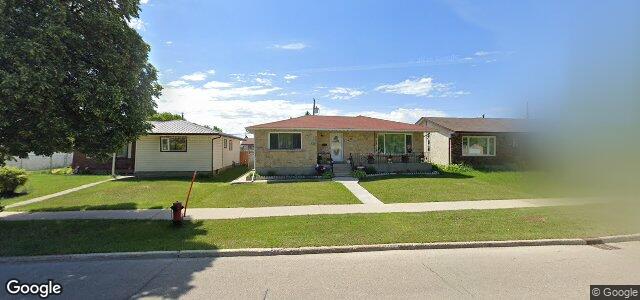 Larawan ng 2020 Manitoba Avenue sa Winnipeg, Manitoba