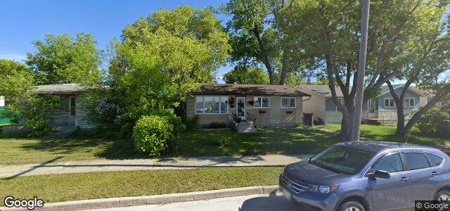 Larawan ng 2025 Selkirk Avenue sa Winnipeg, Manitoba