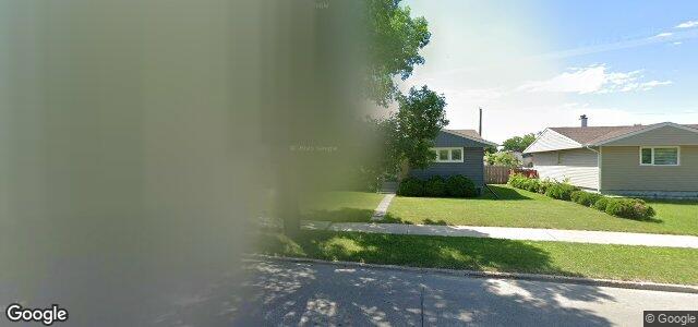 Larawan ng 2040 Manitoba Avenue sa Winnipeg, Manitoba