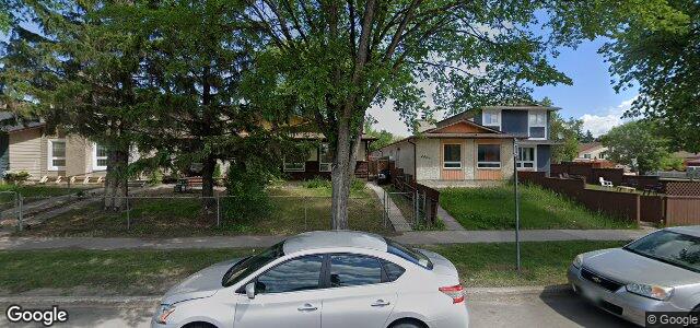 Larawan ng 2071 Burrows Avenue sa Winnipeg, Manitoba