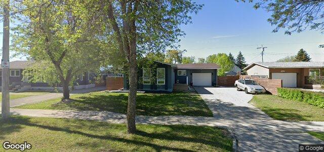 Larawan ng 2076 Manitoba Avenue sa Winnipeg, Manitoba