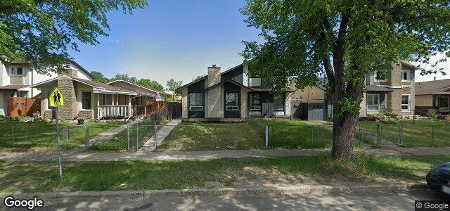 Larawan ng 2085 Burrows Avenue sa Winnipeg, Manitoba