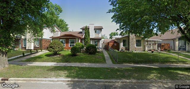 Larawan ng 2093 Burrows Avenue sa Winnipeg, Manitoba