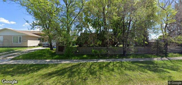 Larawan ng 2095 King Edward Street sa Winnipeg, Manitoba