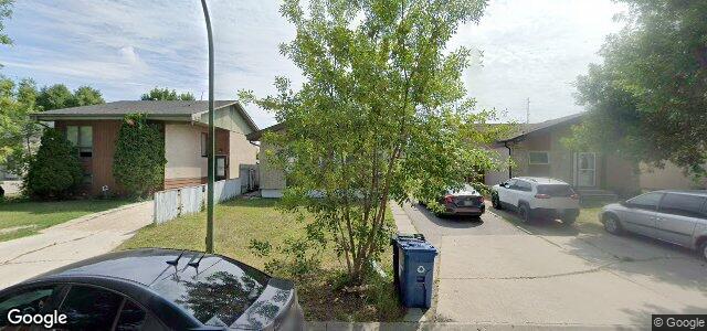 Larawan ng 210 Weitzel Street sa Winnipeg, Manitoba