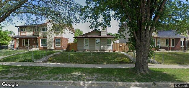Larawan ng 2129 Burrows Avenue sa Winnipeg, Manitoba