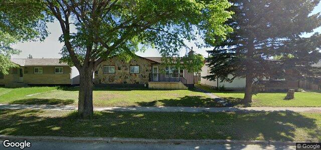 Larawan ng 2129 Manitoba Avenue sa Winnipeg, Manitoba