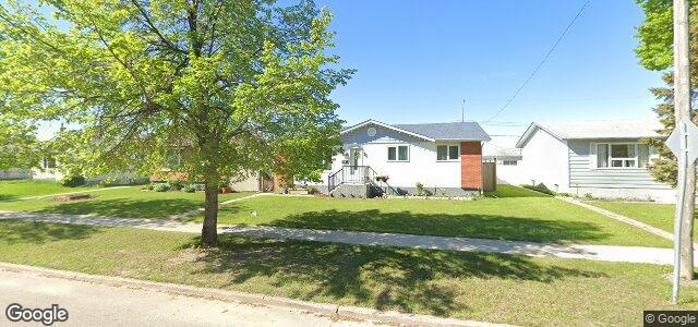 Larawan ng 2130 Manitoba Avenue sa Winnipeg, Manitoba