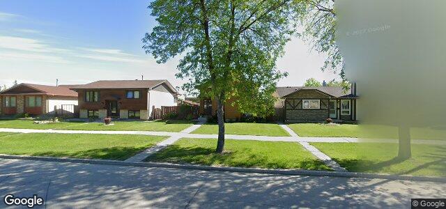 Larawan ng 214 Egesz Street sa Winnipeg, Manitoba