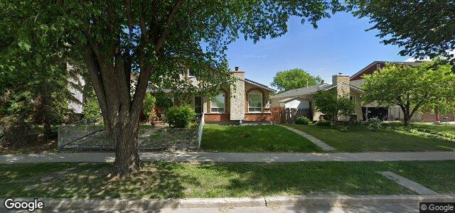 Larawan ng 2143 Burrows Avenue sa Winnipeg, Manitoba
