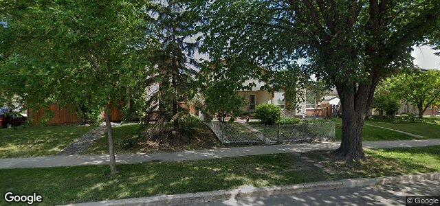 Larawan ng 2145 Burrows Avenue sa Winnipeg, Manitoba