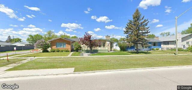 Larawan ng 2160 King Edward Street sa Winnipeg, Manitoba
