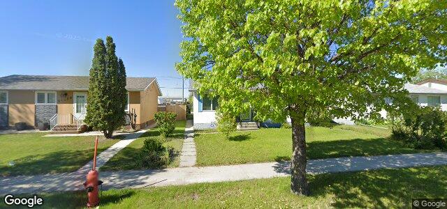 Larawan ng 2162 Manitoba Avenue sa Winnipeg, Manitoba