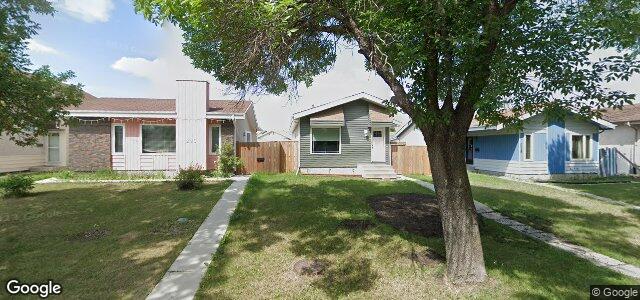 Larawan ng 219 Weitzel Street sa Winnipeg, Manitoba