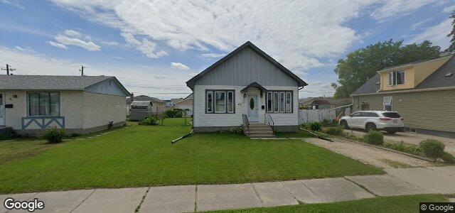 Larawan ng 22 Eckhardt Avenue sa Winnipeg, Manitoba