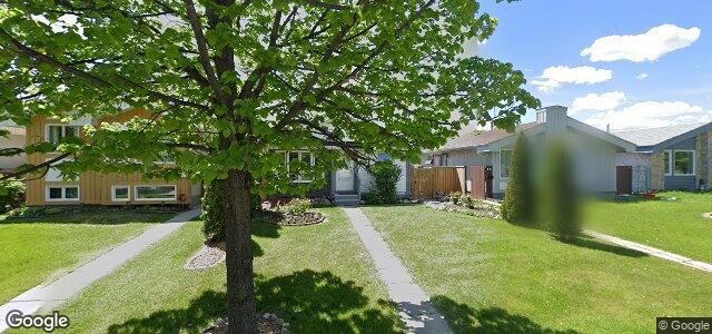 Larawan ng 22 Timmins Avenue sa Winnipeg, Manitoba