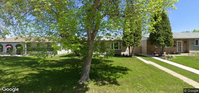 Larawan ng 23 Finestone Street sa Winnipeg, Manitoba