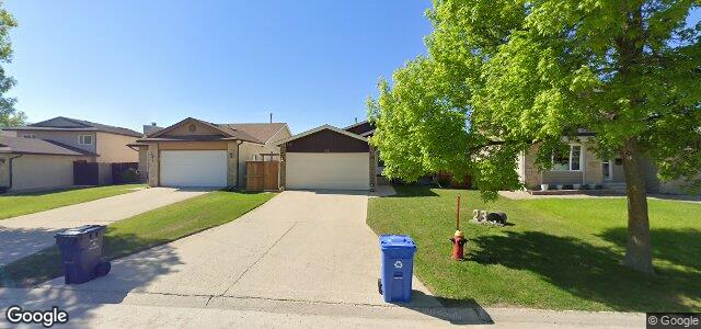 Larawan ng 23 Poplynn Drive sa Winnipeg, Manitoba