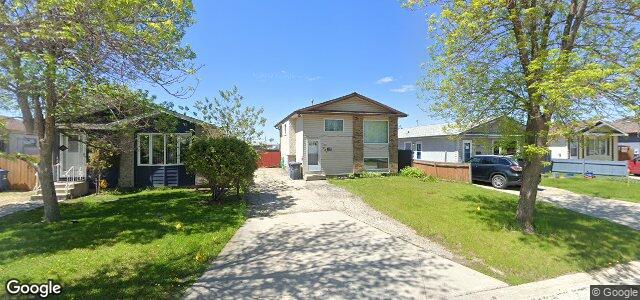 Larawan ng 230 Barnham Crescent sa Winnipeg, Manitoba