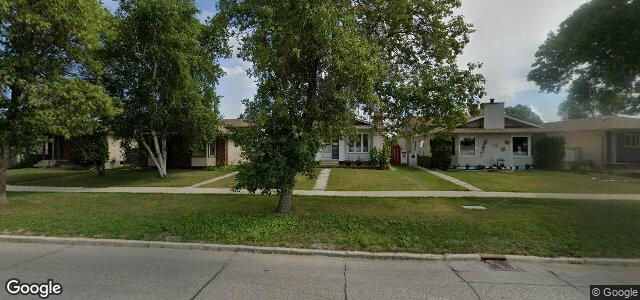 Larawan ng 2363 Burrows Avenue sa Winnipeg, Manitoba