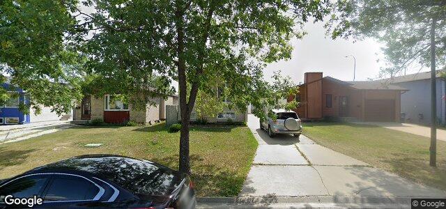 Larawan ng 238 Weitzel Street sa Winnipeg, Manitoba