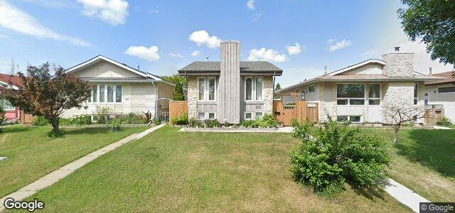 Larawan ng 239 Weitzel Street sa Winnipeg, Manitoba