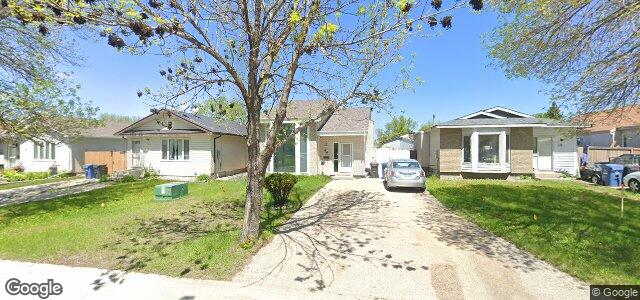 Larawan ng 24 Chisholm Drive sa Winnipeg, Manitoba