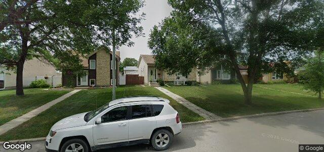 2438 Burrows Avenue ਦੀ ਫੋਟੋ, ਵਿਨੀਪਿਗ, ਮੈਨੀਟੋਬਾ