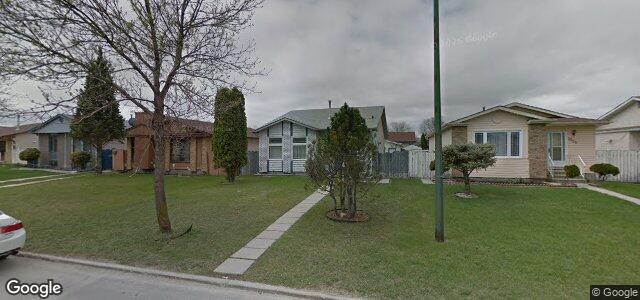 Larawan ng 2520 Burrows Avenue sa Winnipeg, Manitoba