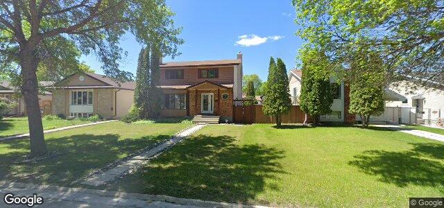 Larawan ng 26 Groverdale Avenue sa Winnipeg, Manitoba