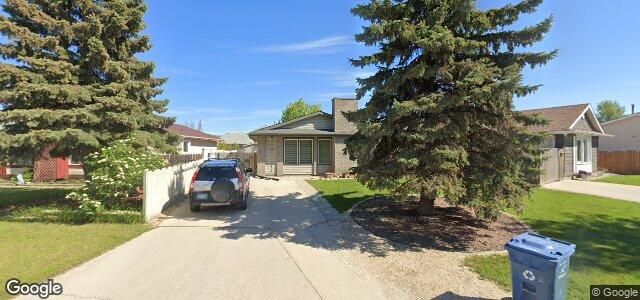 Larawan ng 26 Poplynn Drive sa Winnipeg, Manitoba