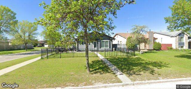 Larawan ng 265 Egesz Street sa Winnipeg, Manitoba