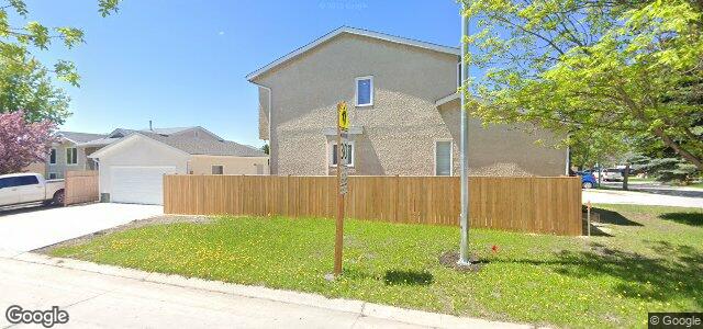 Larawan ng 27 Chisholm Drive sa Winnipeg, Manitoba