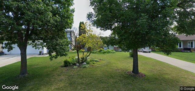 Larawan ng 27 Woodcroft Bay sa Winnipeg, Manitoba